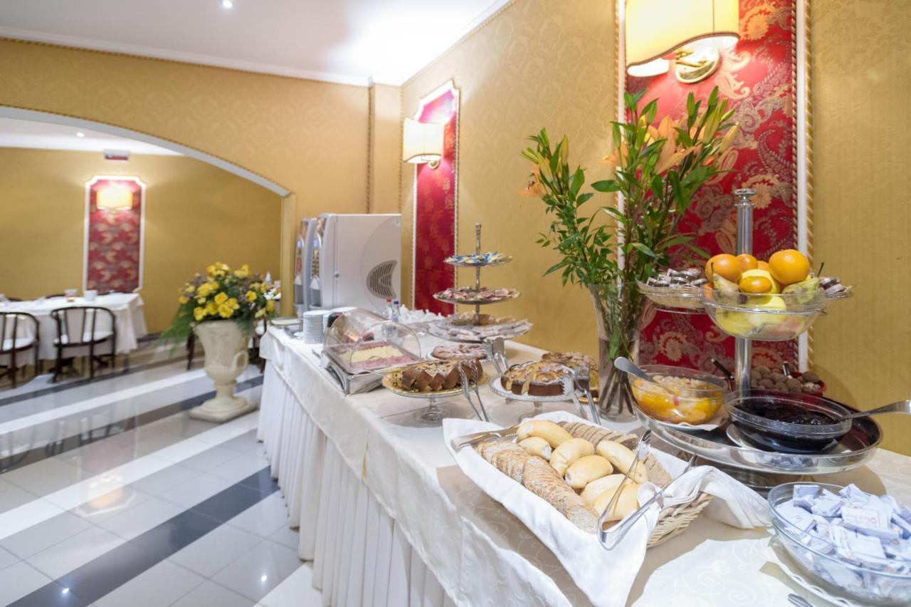 Boutique Hotel Puccini Montecatini Terme Kültér fotó
