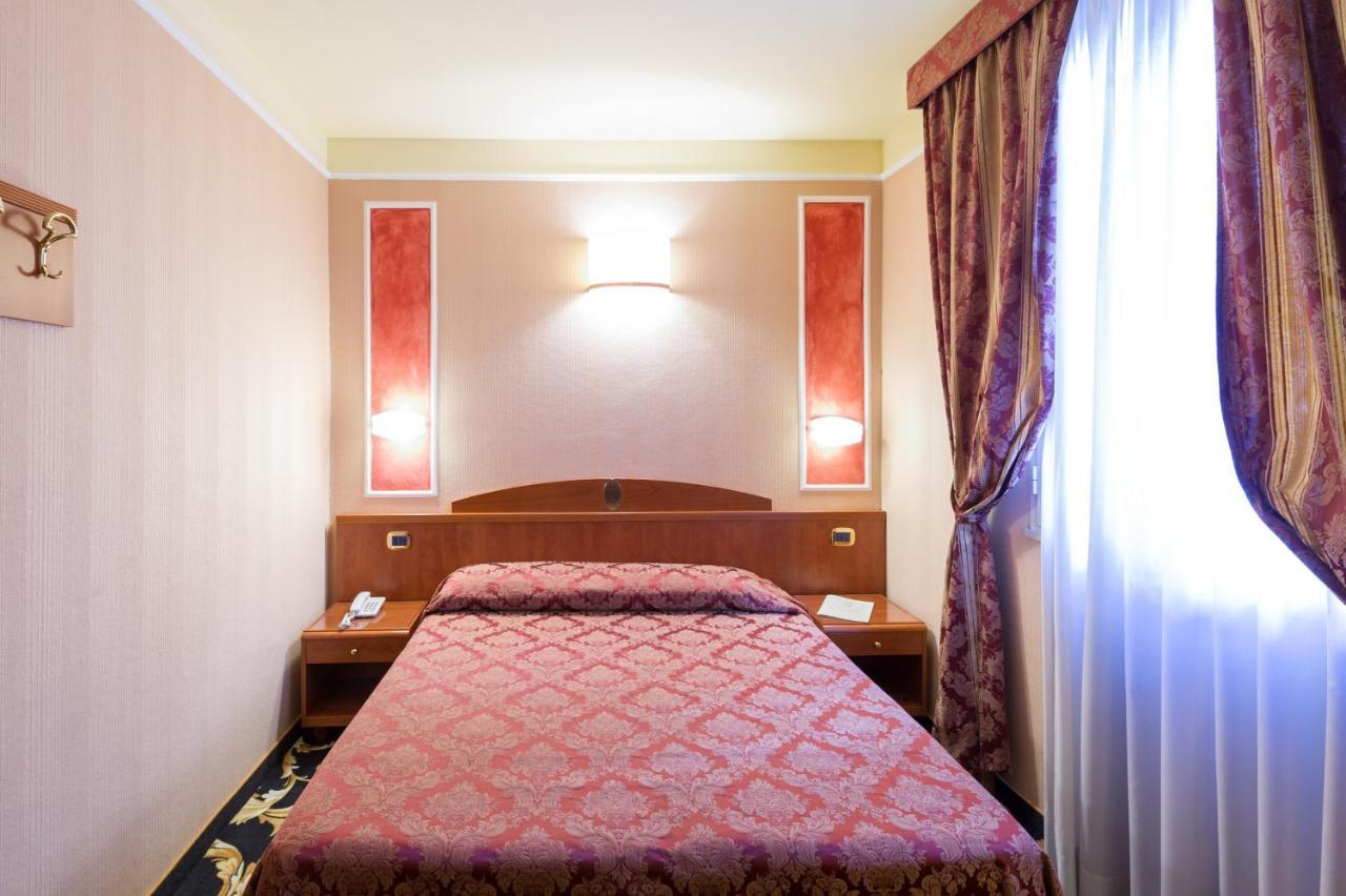 Boutique Hotel Puccini Montecatini Terme Kültér fotó