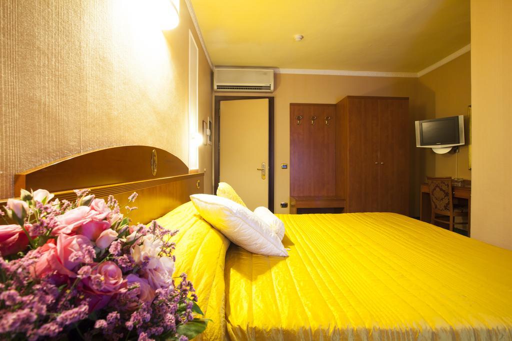 Boutique Hotel Puccini Montecatini Terme Kültér fotó
